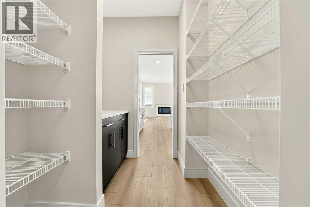 94 Miners Road W — photo 17