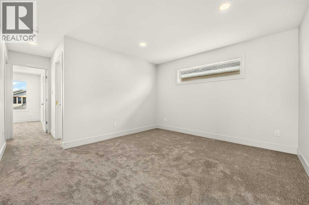 94 Miners Road W — photo 24