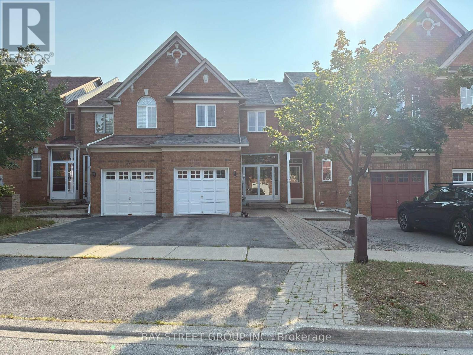 Listing photo of 85 KIMONO CRESCENT