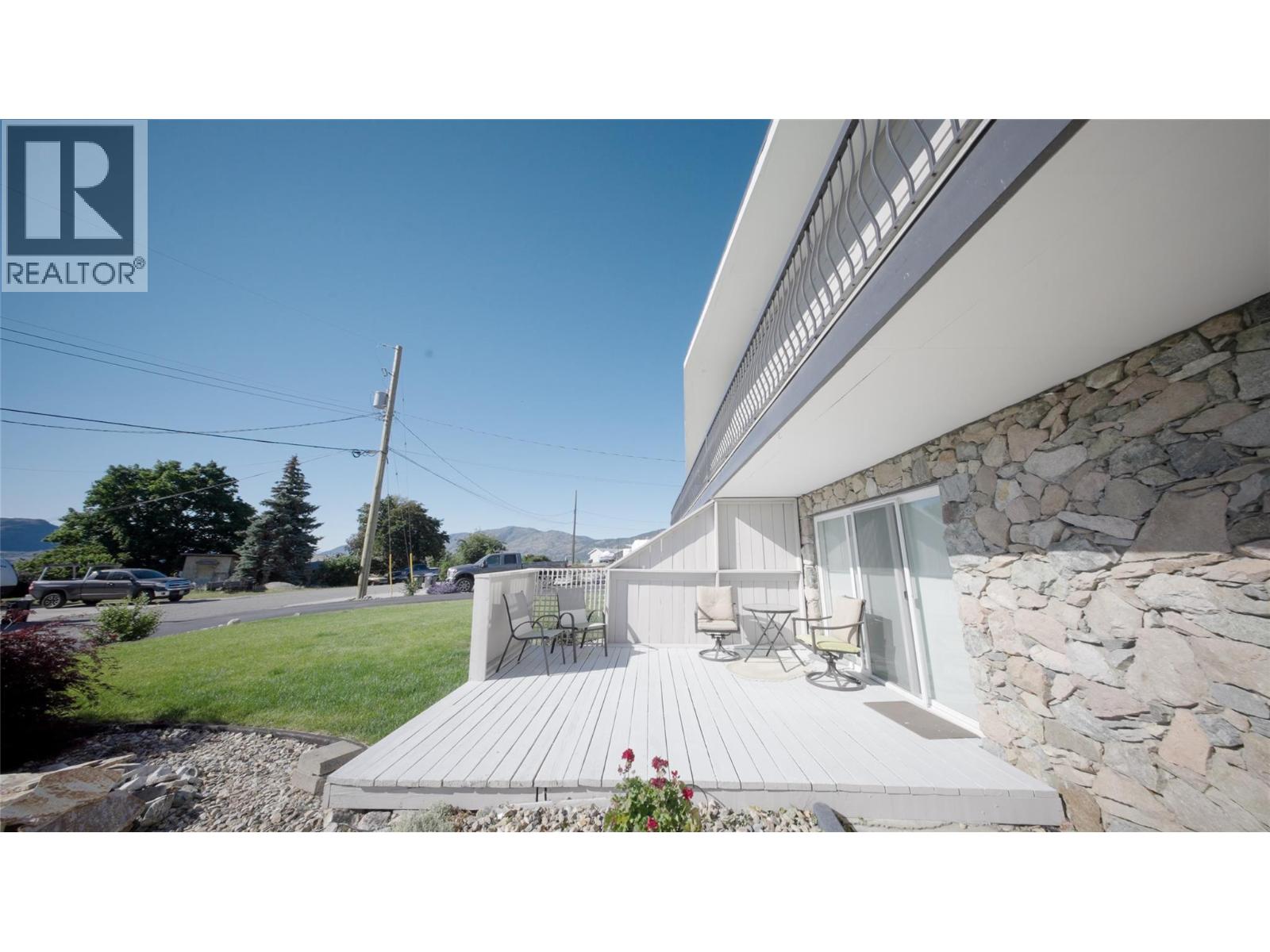 6076 Beatrice Road - 36