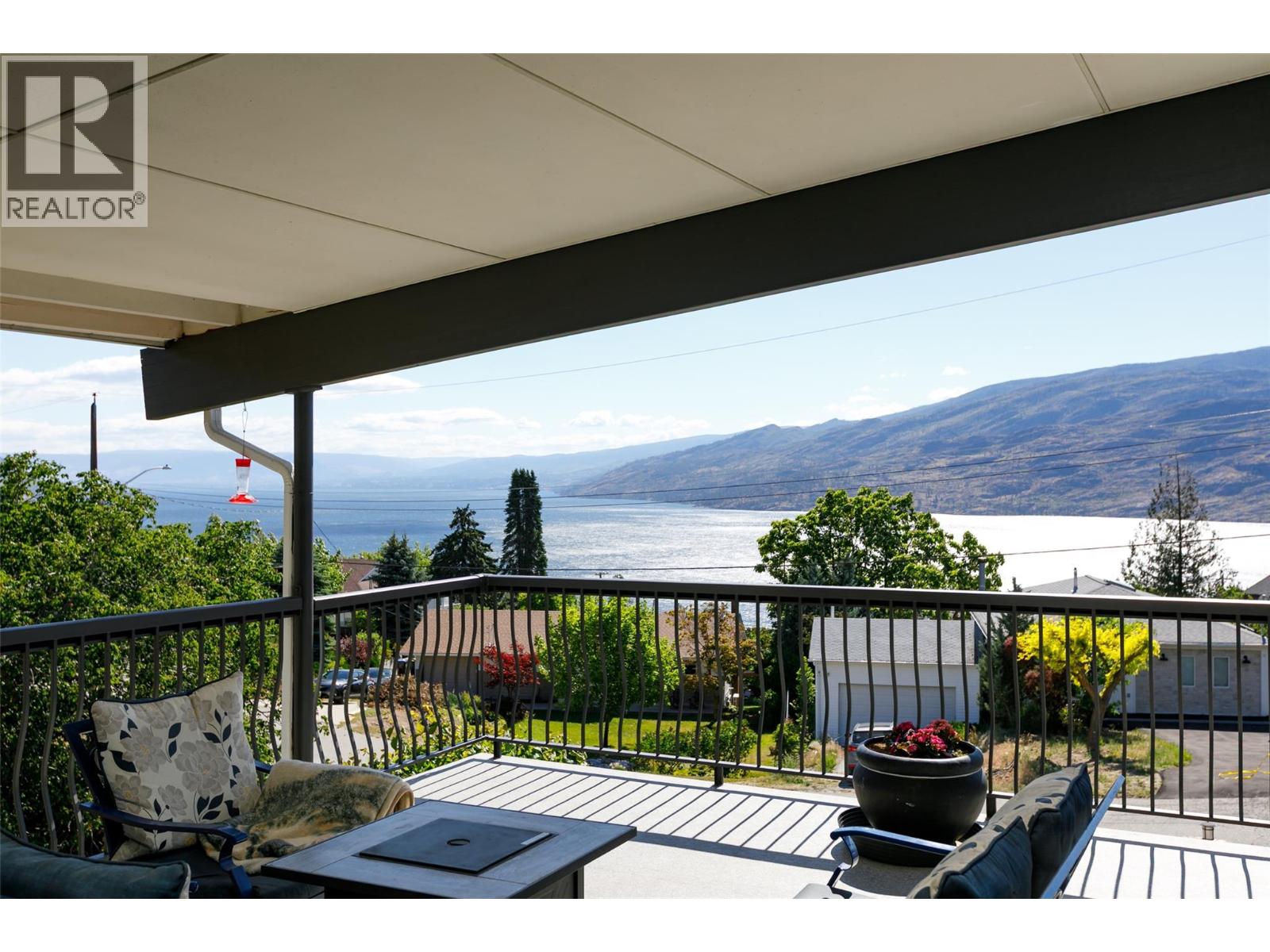 6076 Beatrice Road - 3