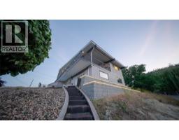6076 Beatrice Road, Peachland, BC V0H1X0 Photo 33