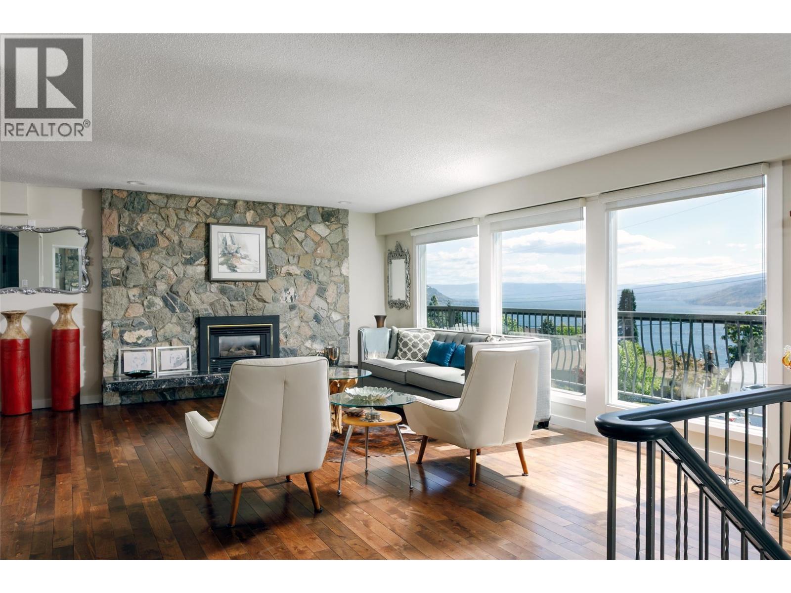 6076 Beatrice Road - 11