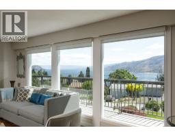 Primary Bedroom - 6076 Beatrice Road, Peachland, BC V0H1X0 Photo 12