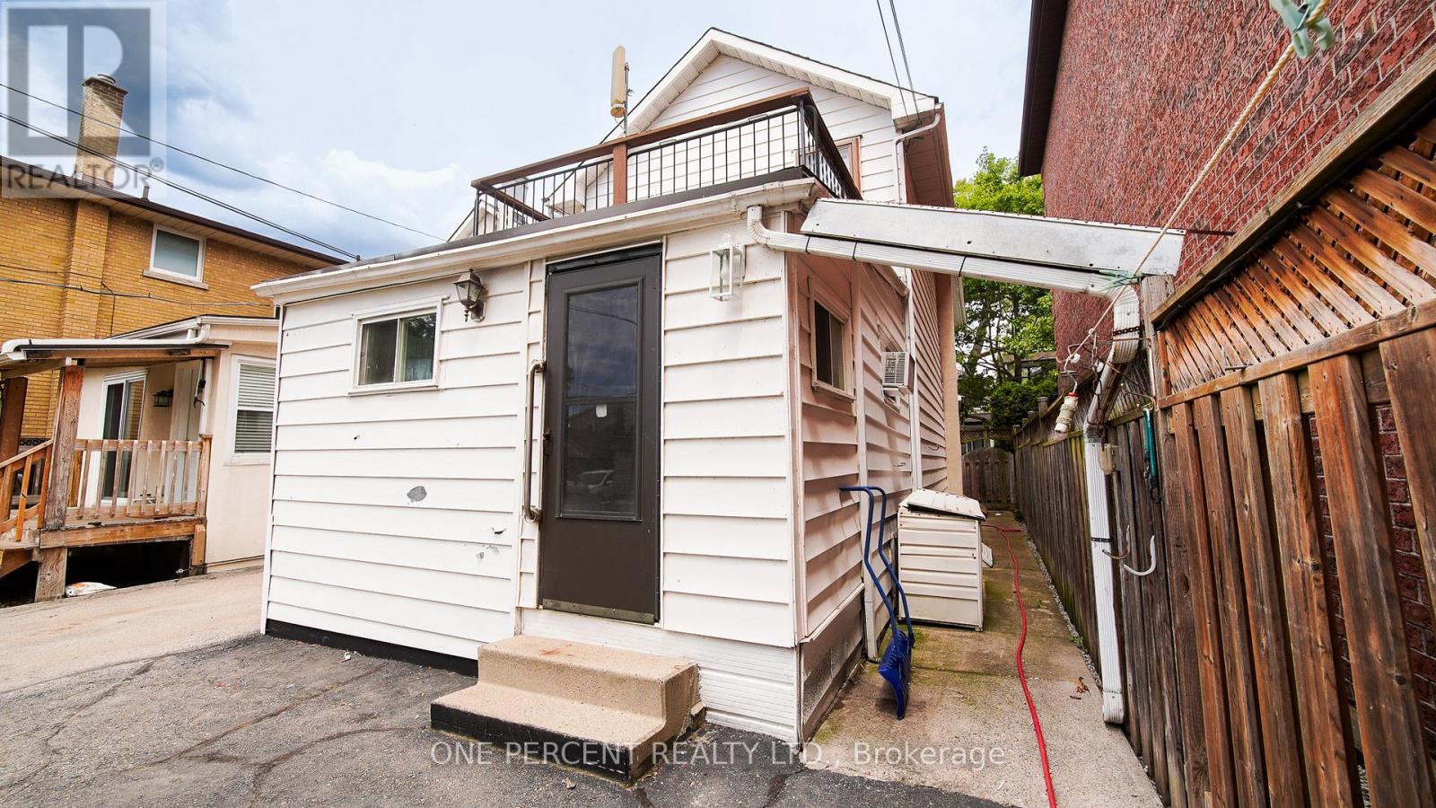 67 MURRIE STREET - 42