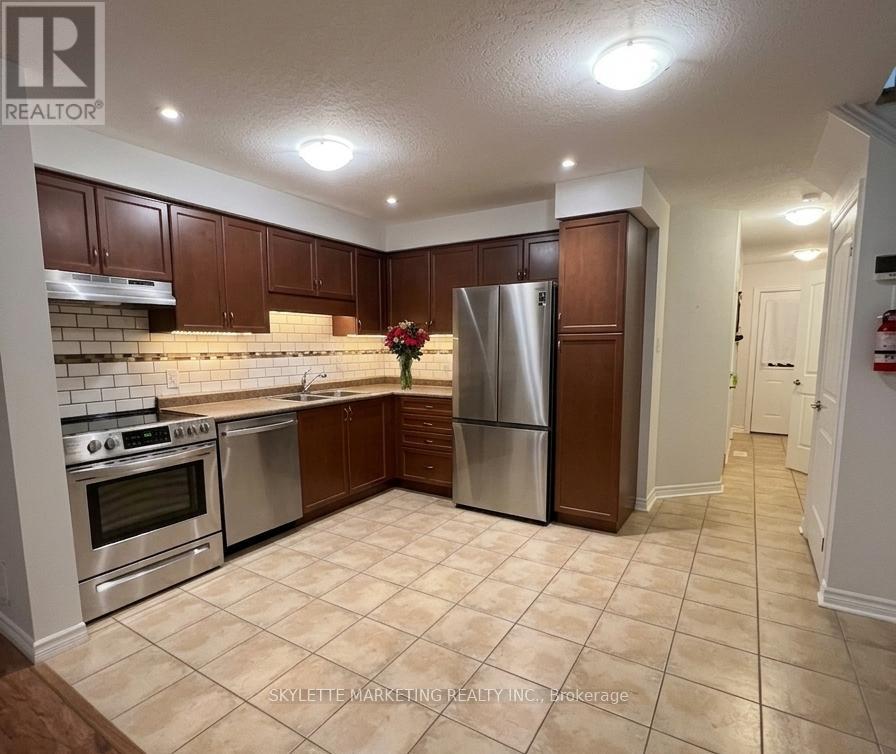 24 LAMBETH WAY - 5