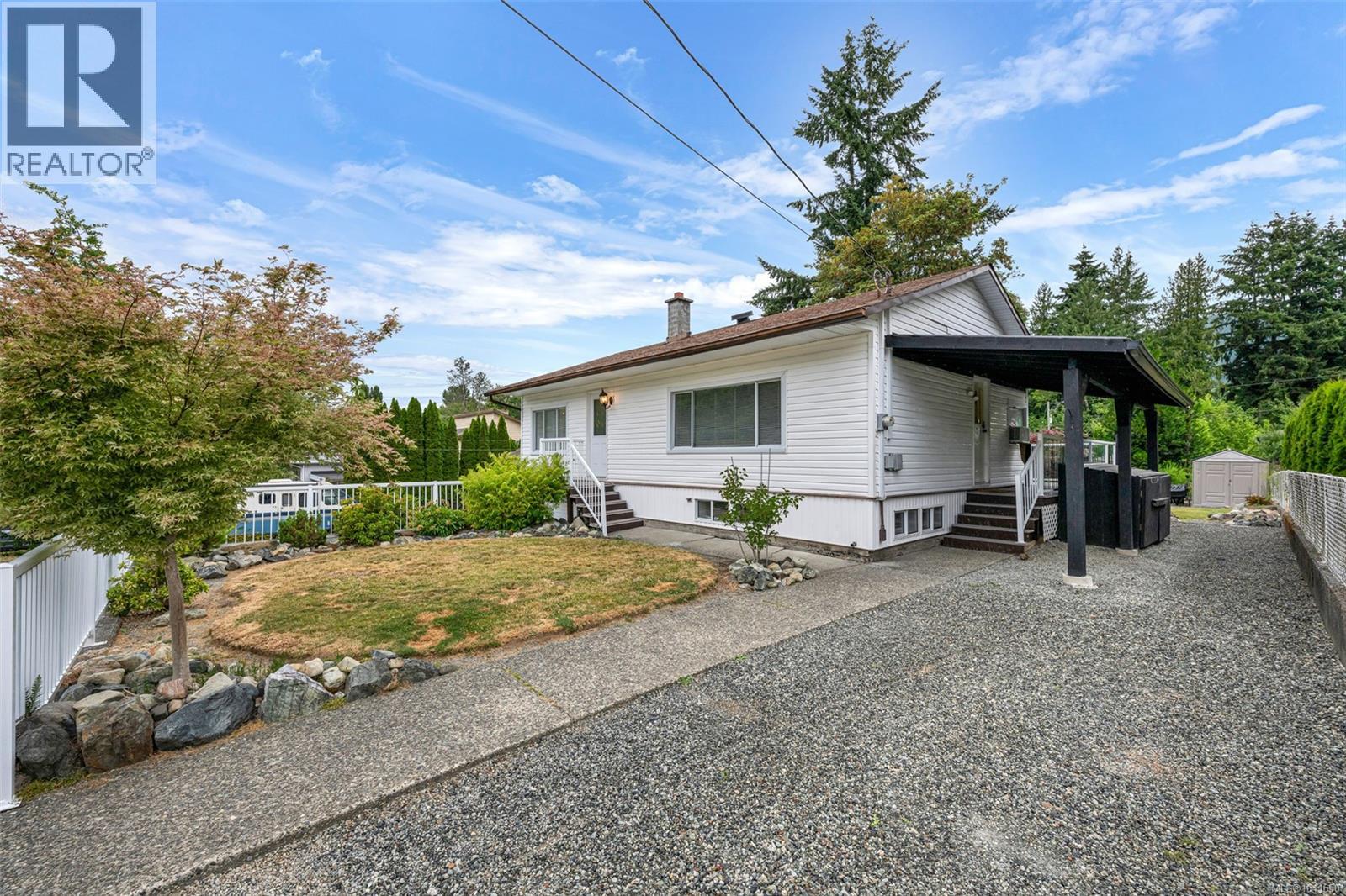 105 Cowichan Ave - 9
