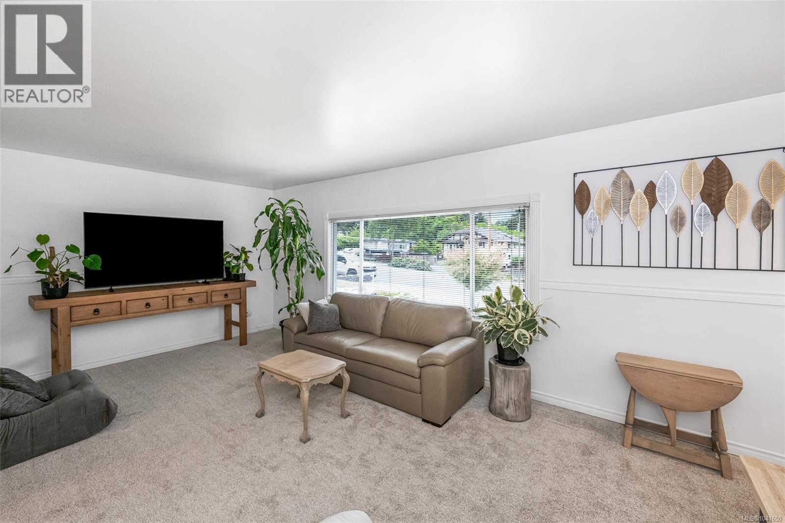105 Cowichan Ave - 13