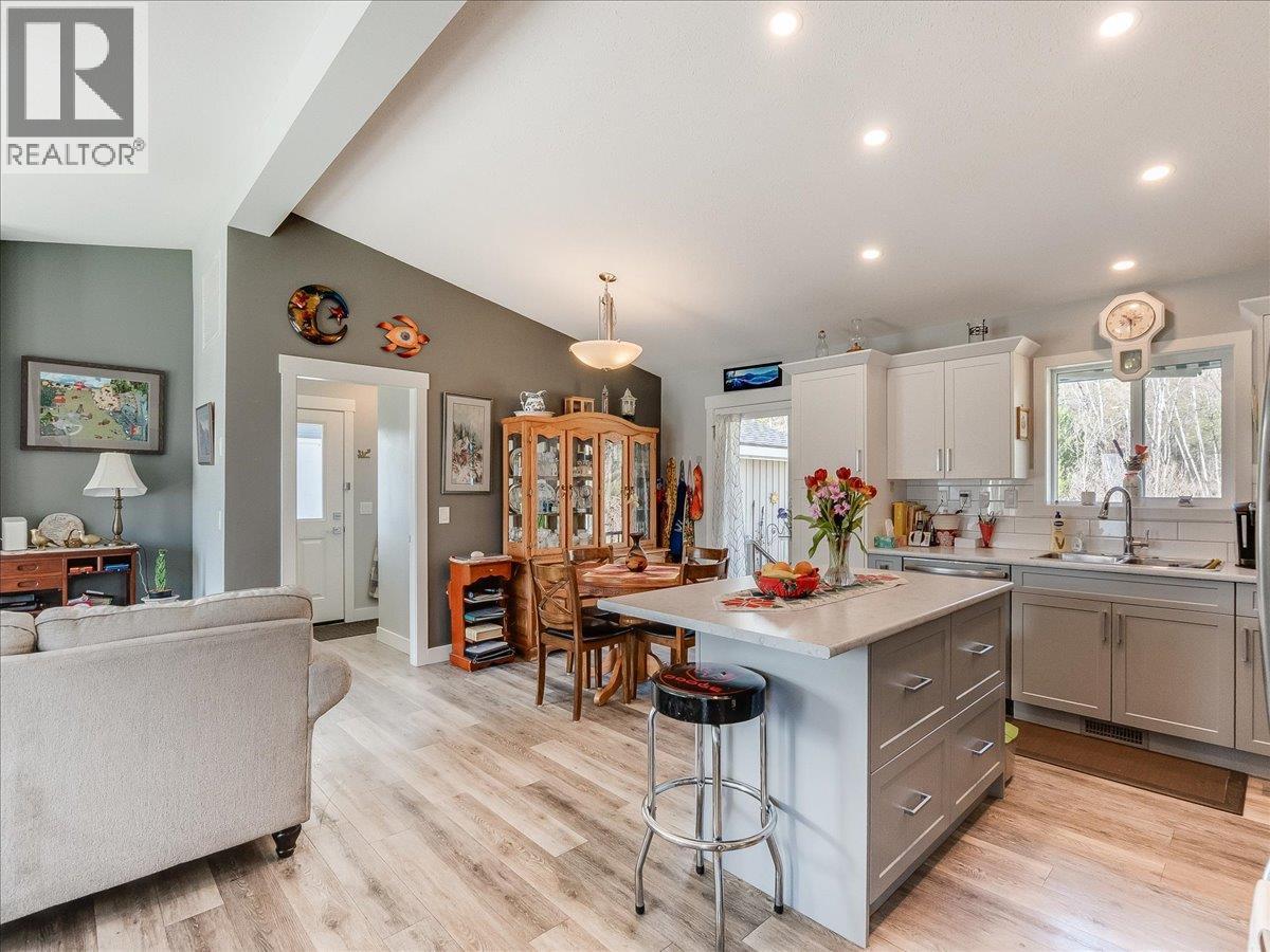 4008 16th Avenue - 12