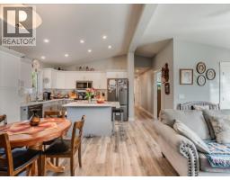 4008 16th Avenue, Castlegar, BC V1N4A2 Photo 11