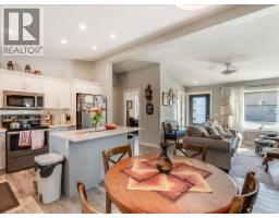 4008 16th Avenue, Castlegar, BC V1N4A2 Photo 10