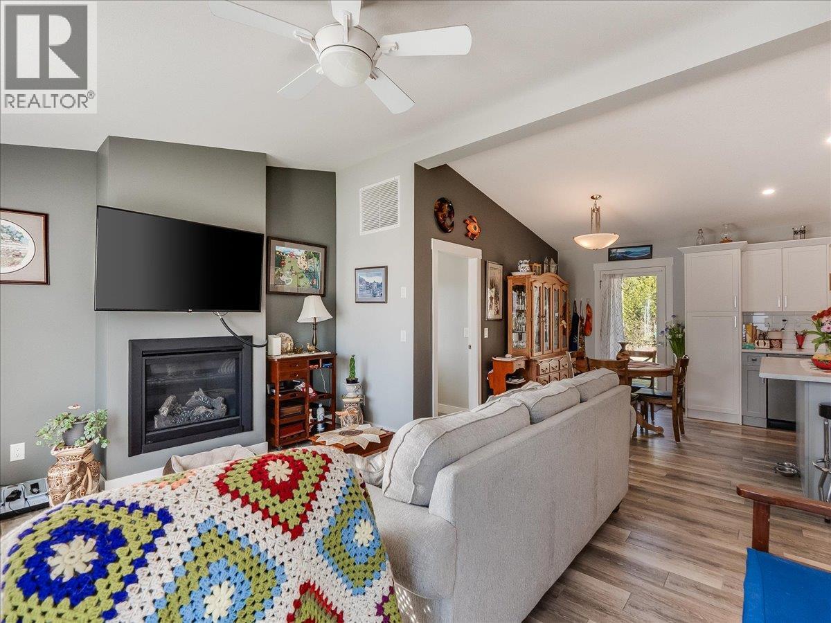4008 16th Avenue - 16