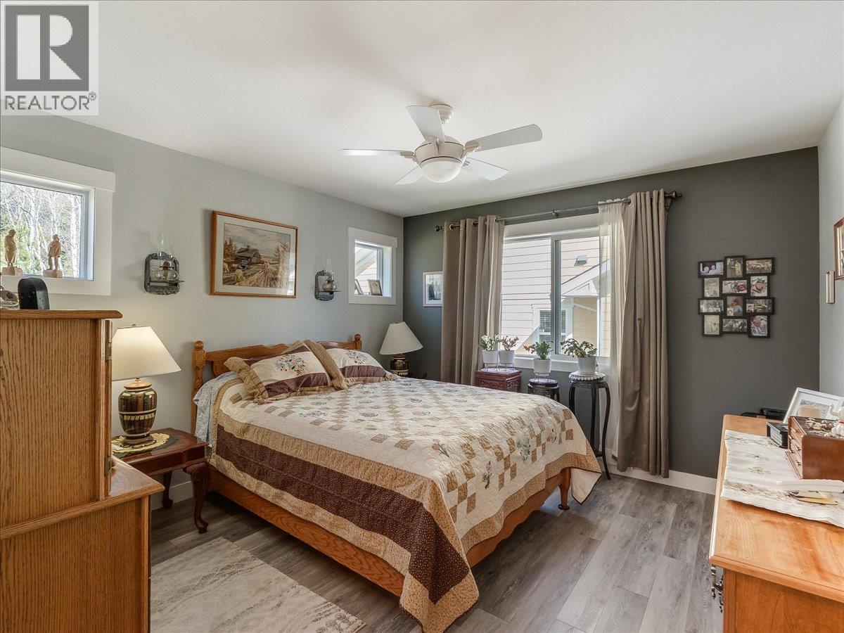 4008 16th Avenue - 26
