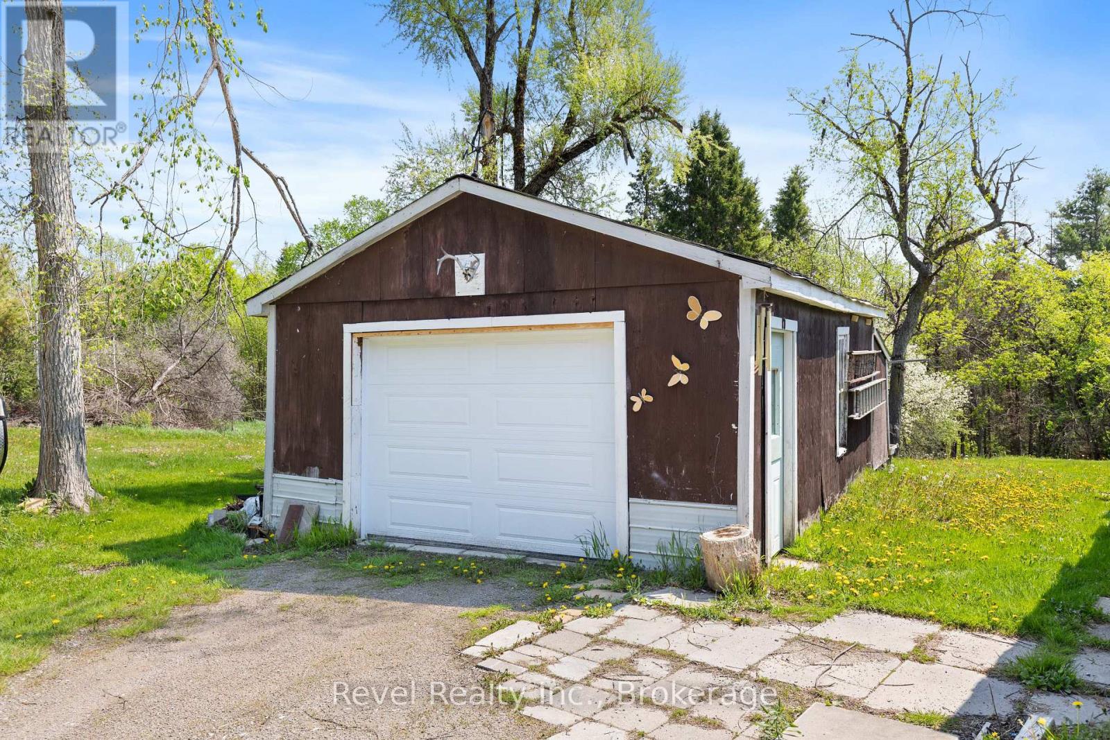 4900 MONCK ROAD - 42
