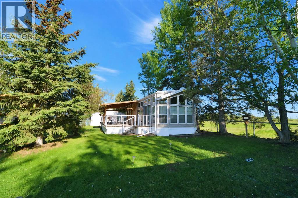 15, 12040 Township Road 422 - 1