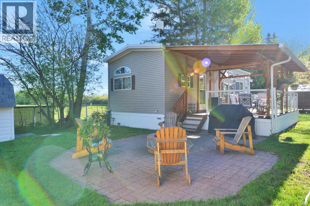 15, 12040 Township Road 422 - 27