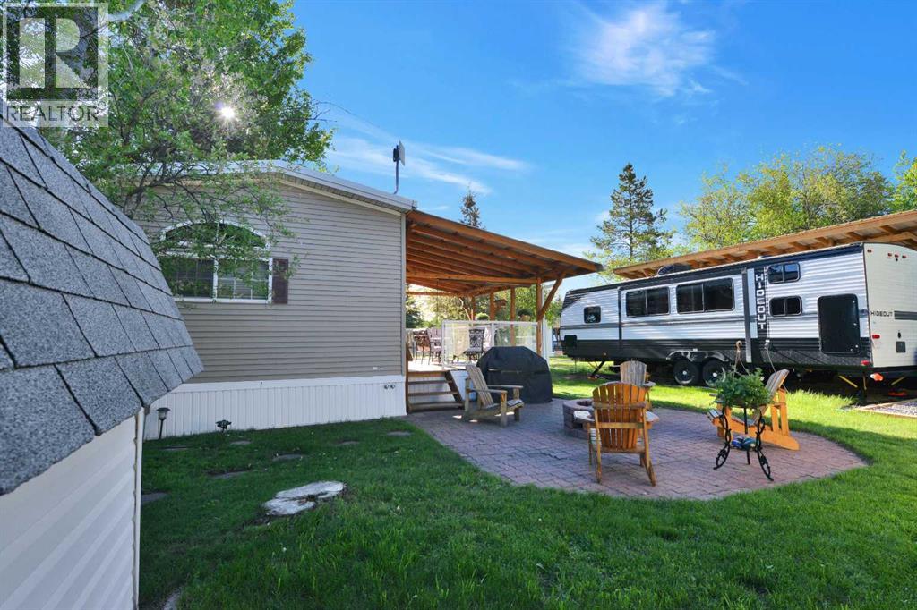 15, 12040 Township Road 422 - 23