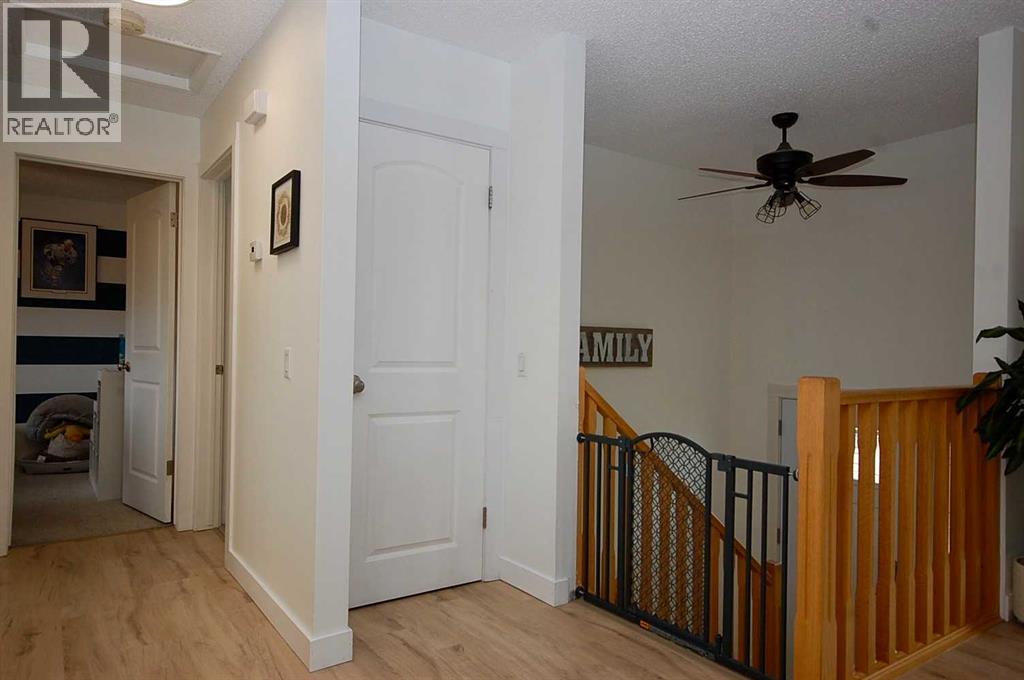 64 Rossmere Avenue SE — photo 7