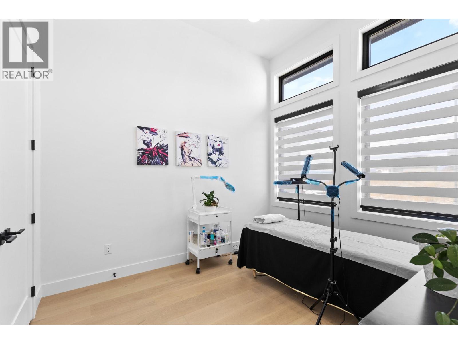 437 Vision Court - 3