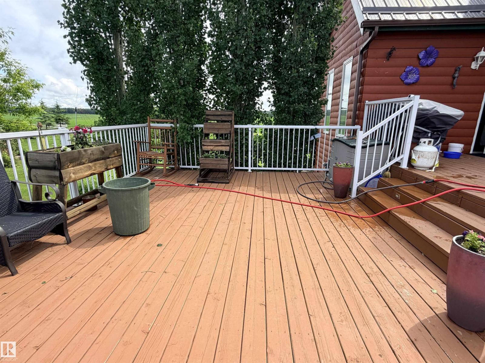 26418 TWP RD 633 - 10