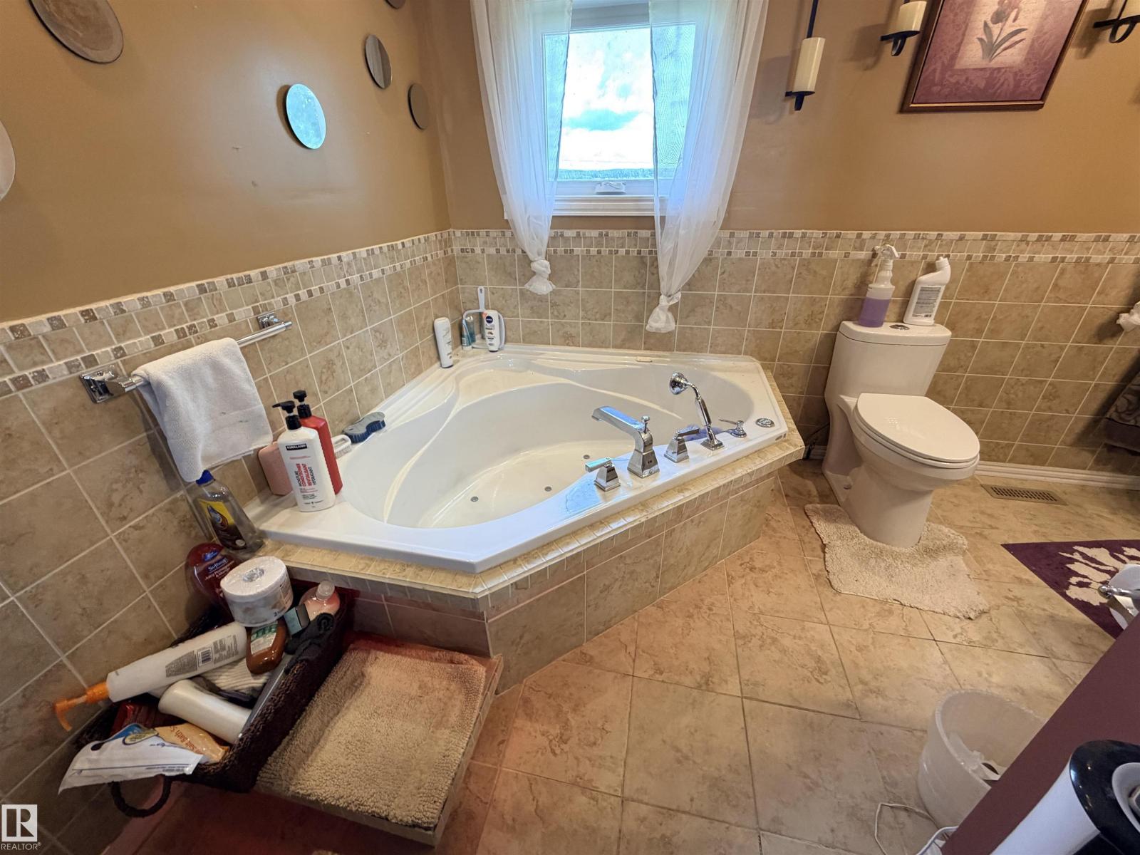 26418 TWP RD 633 - 40