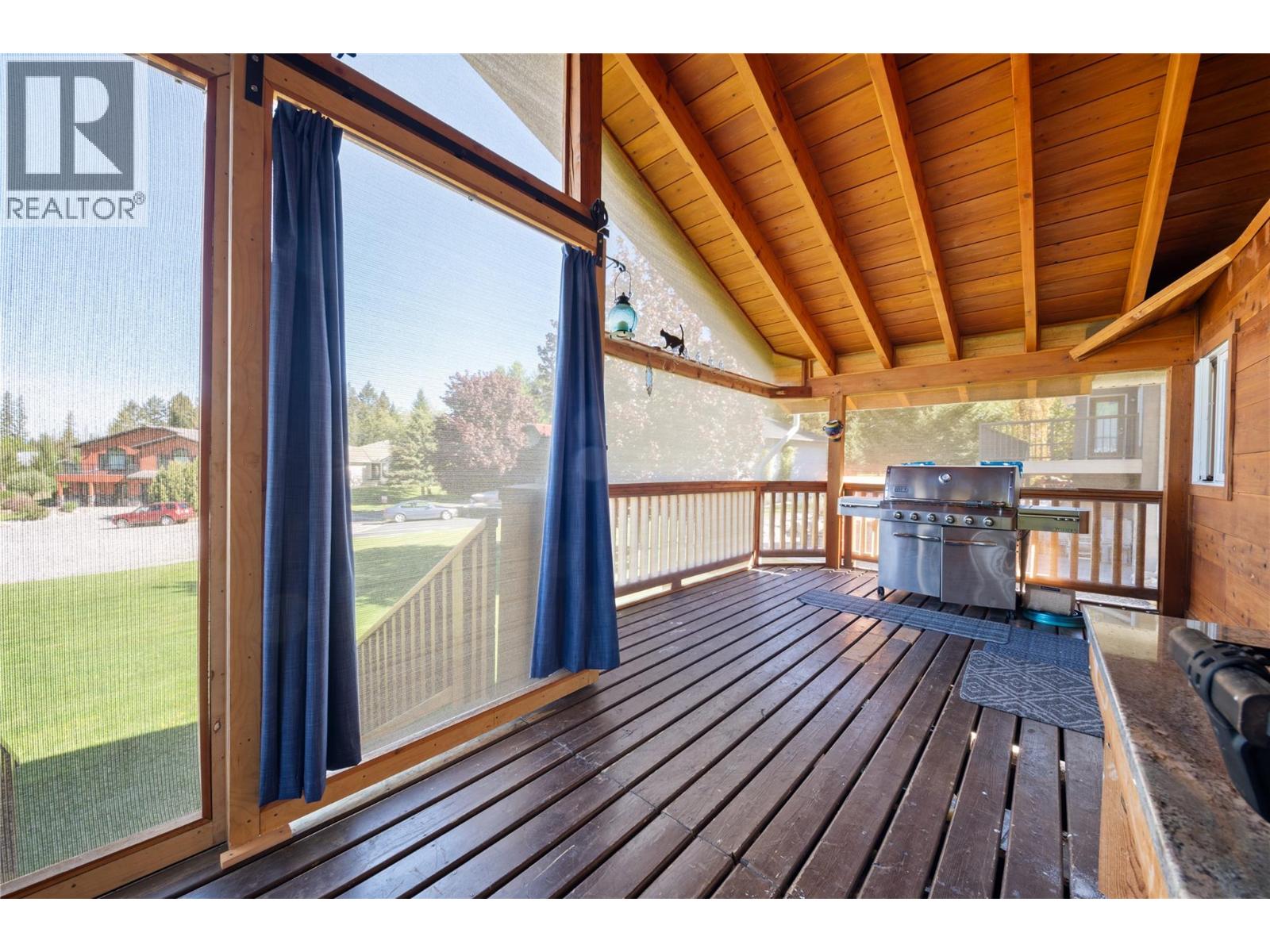 5045 Riverview Road - 29