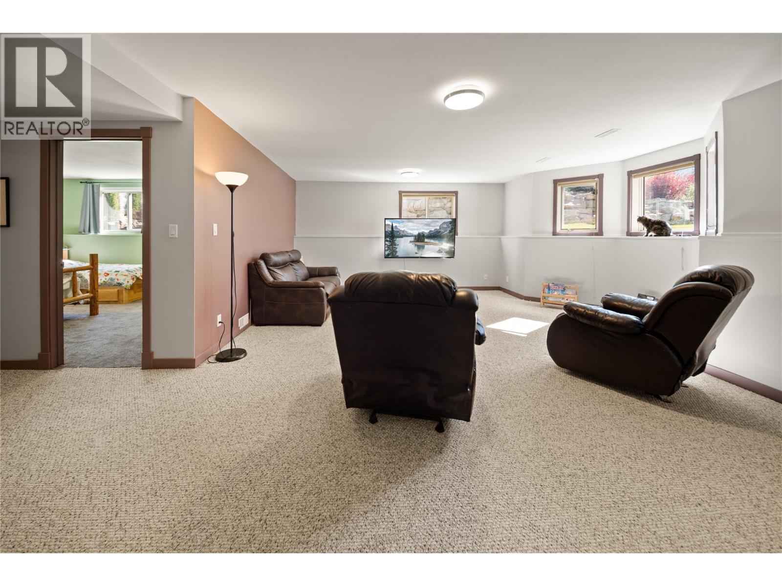 5045 Riverview Road - 21
