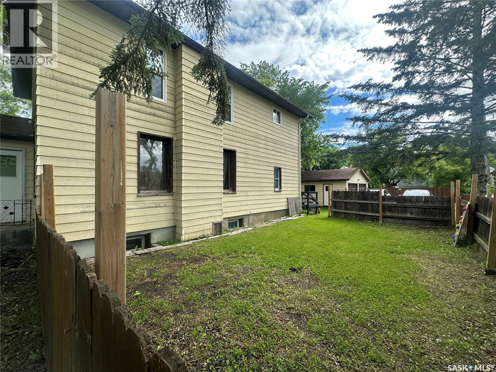 79 Agricultural AVENUE - 2