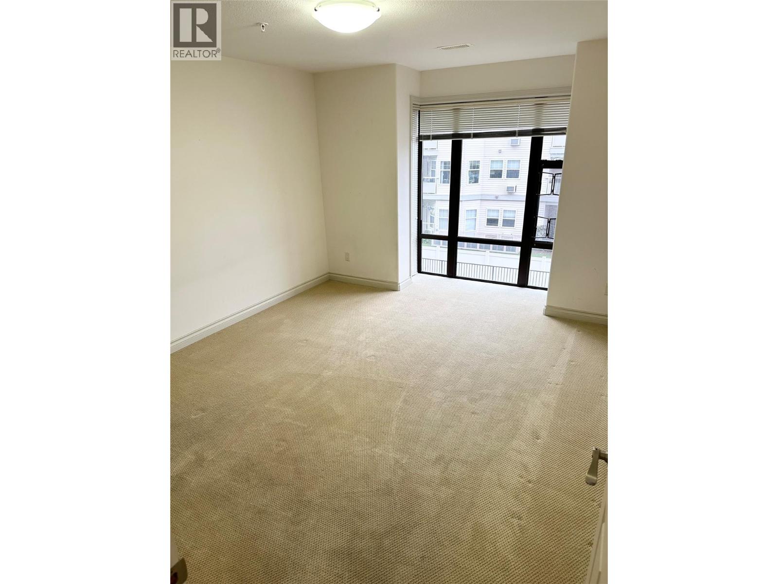 #205 2113 Atkinson Street - 4