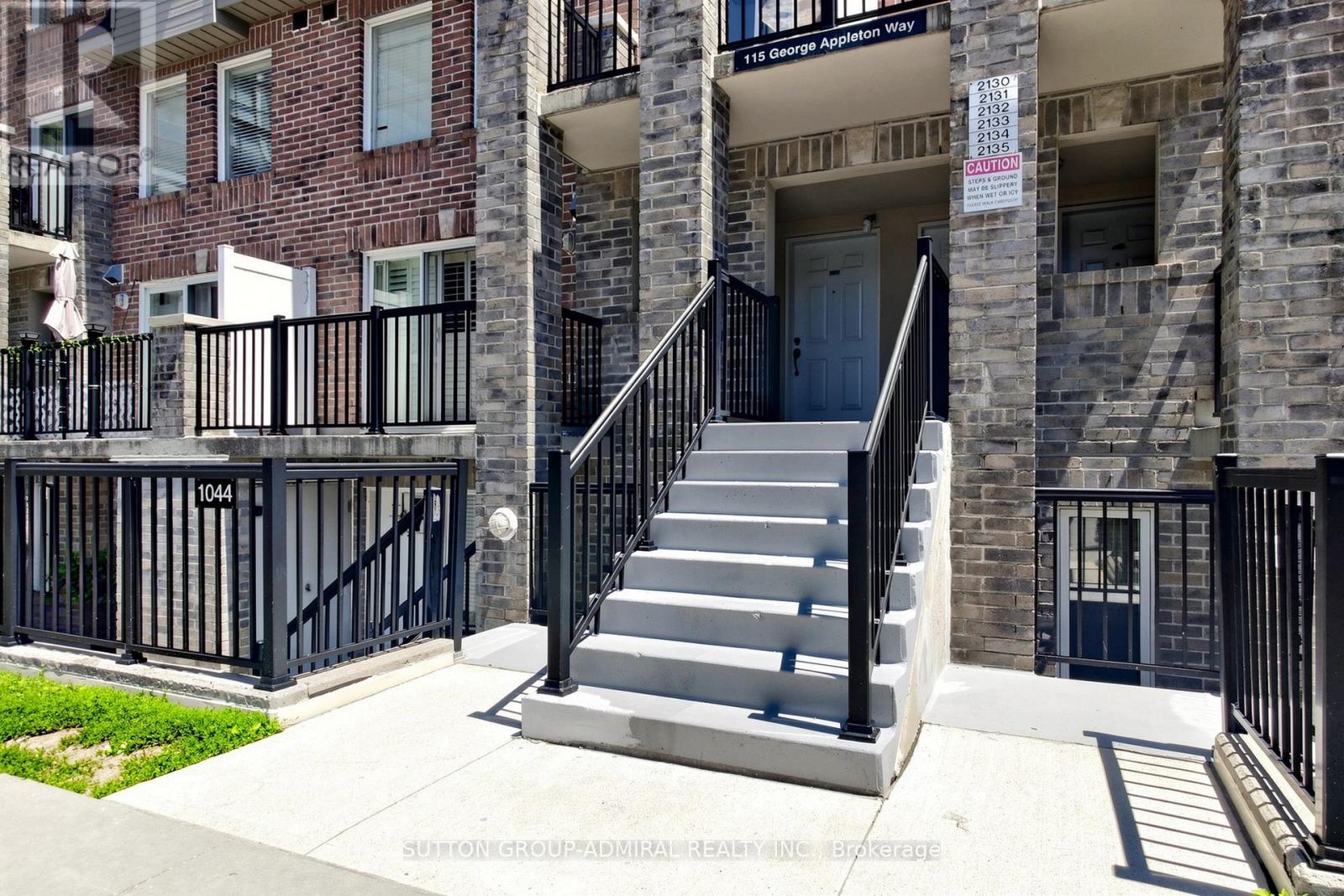 #2131 115 GEORGE APPLETON WAY - 3