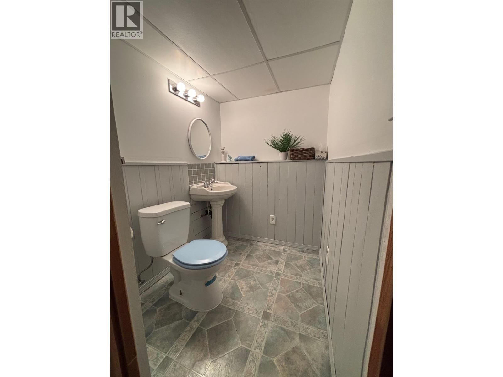 6995 TABORVIEW DRIVE - 23