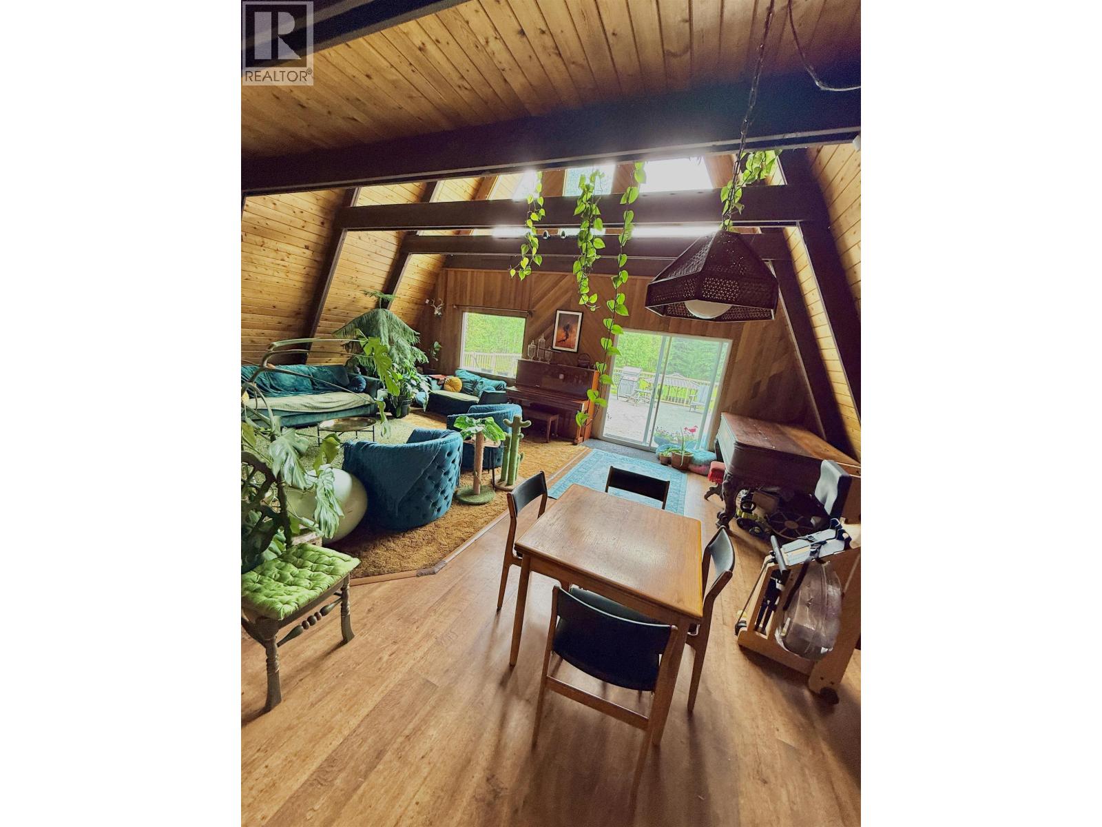 6995 TABORVIEW DRIVE - 11