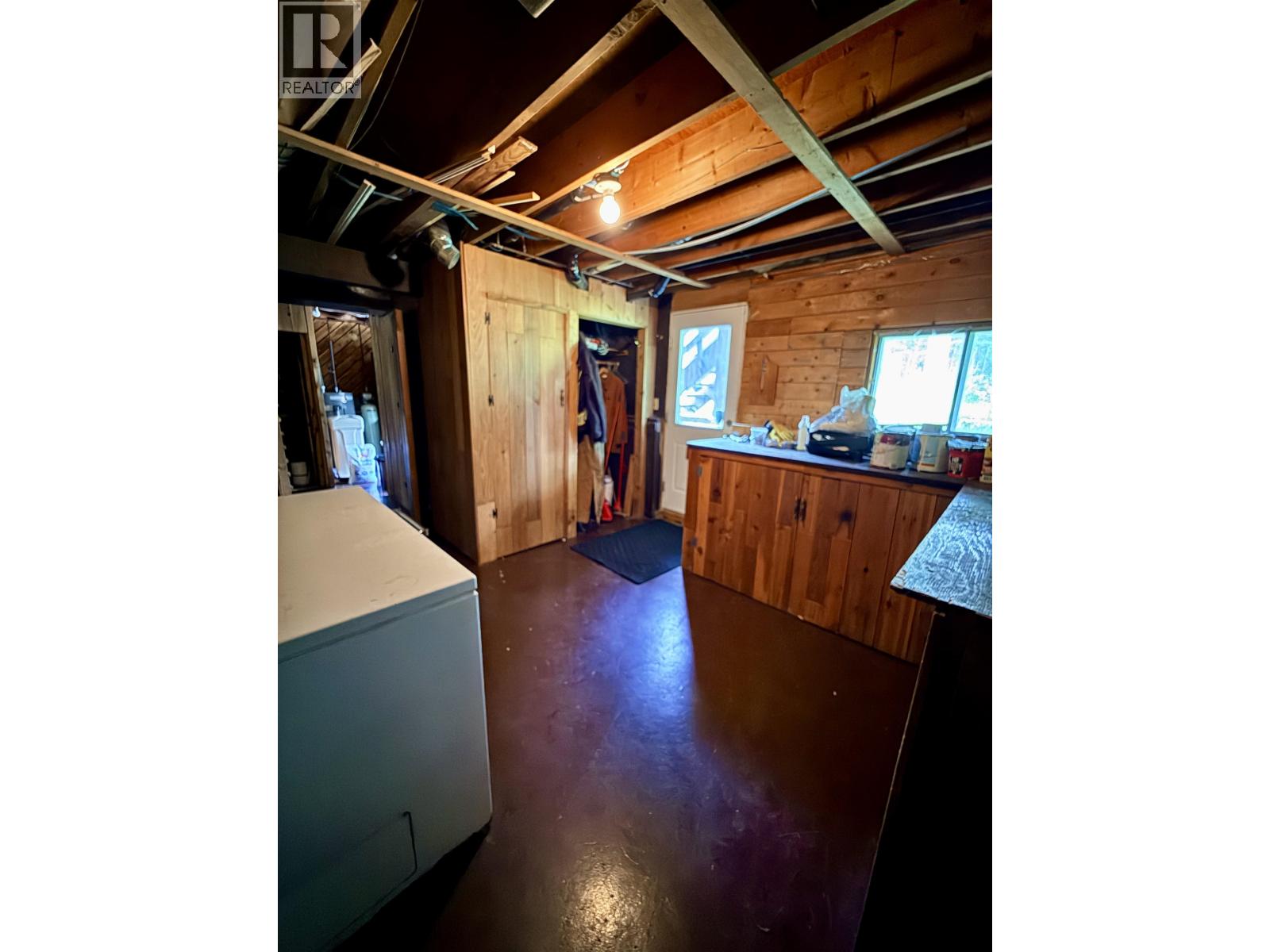 6995 TABORVIEW DRIVE - 24
