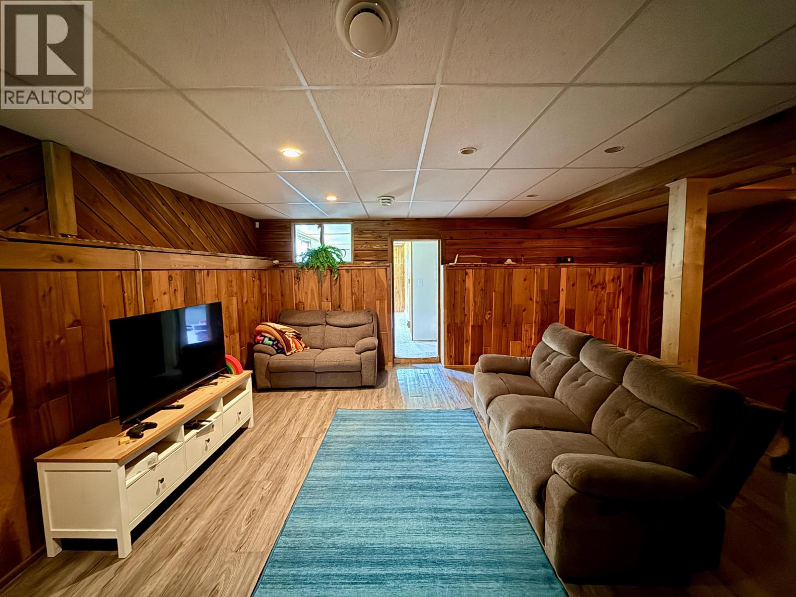 6995 TABORVIEW DRIVE - 18