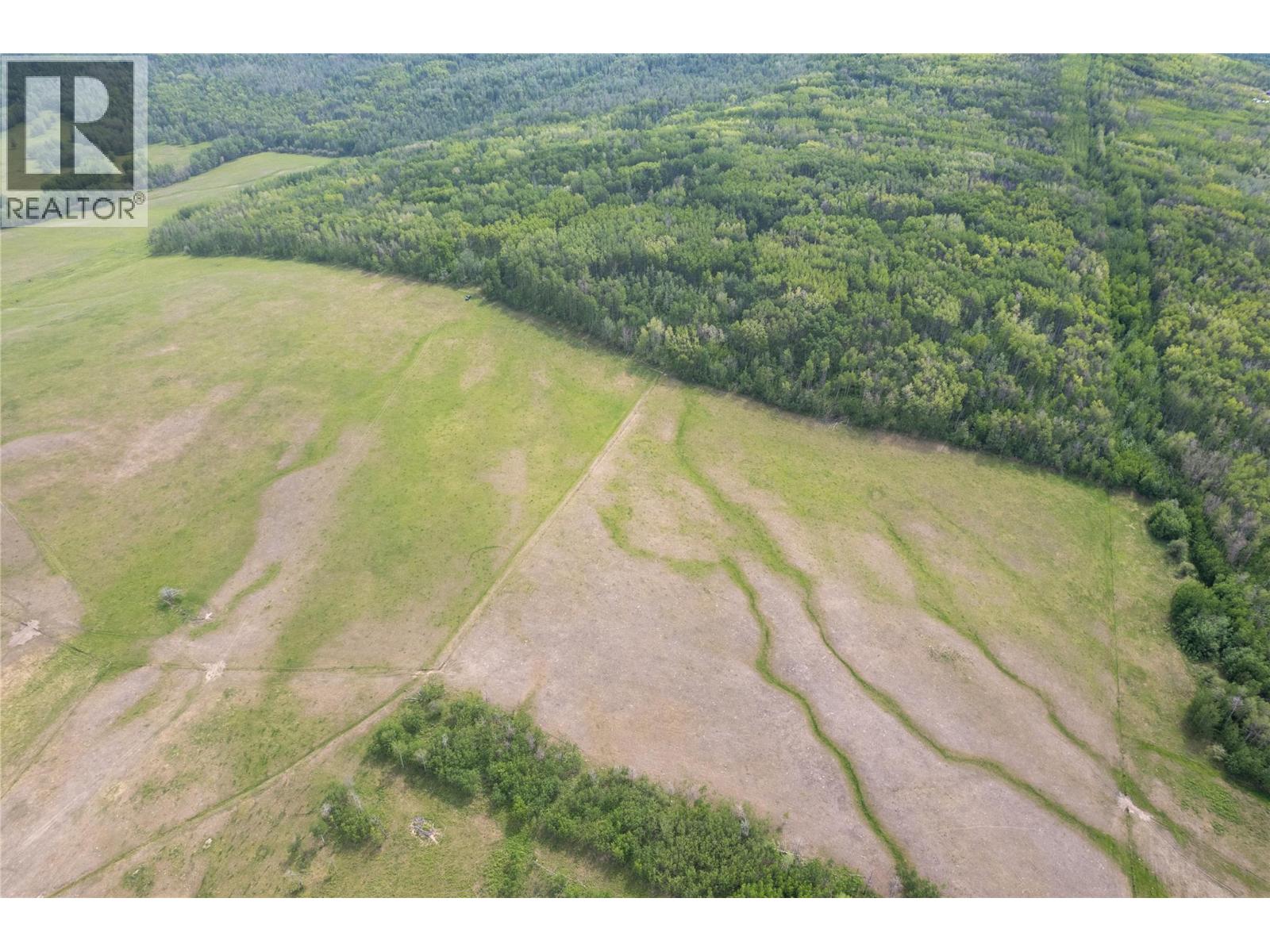 Off 206 Road, Dawson Creek — photo 2