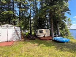 204 Lakeview Drive, Duck Mountain Provincial Park, MB R0L1G0 Photo 8