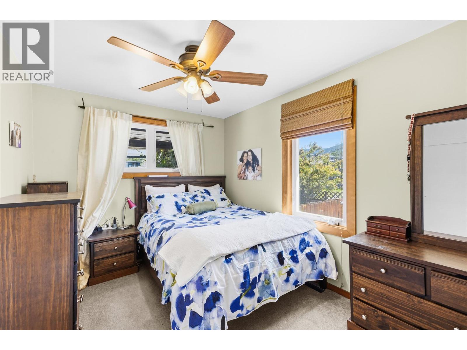 549 Edmonton Avenue - 11