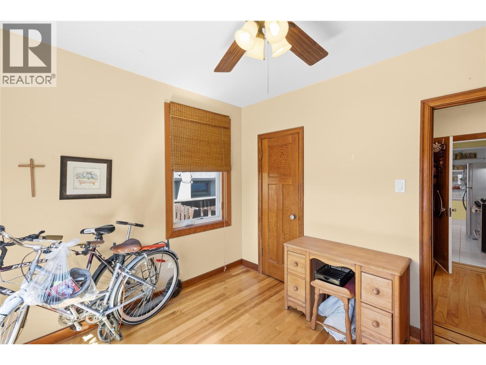 549 Edmonton Avenue - 15