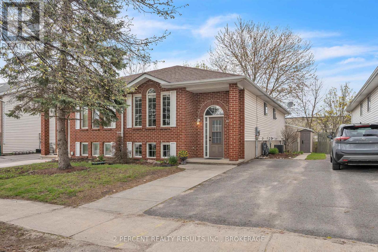 1294 BRACKENWOOD CRESCENT - 1