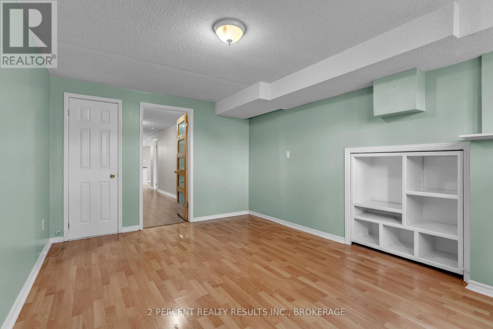 1294 BRACKENWOOD CRESCENT - 22