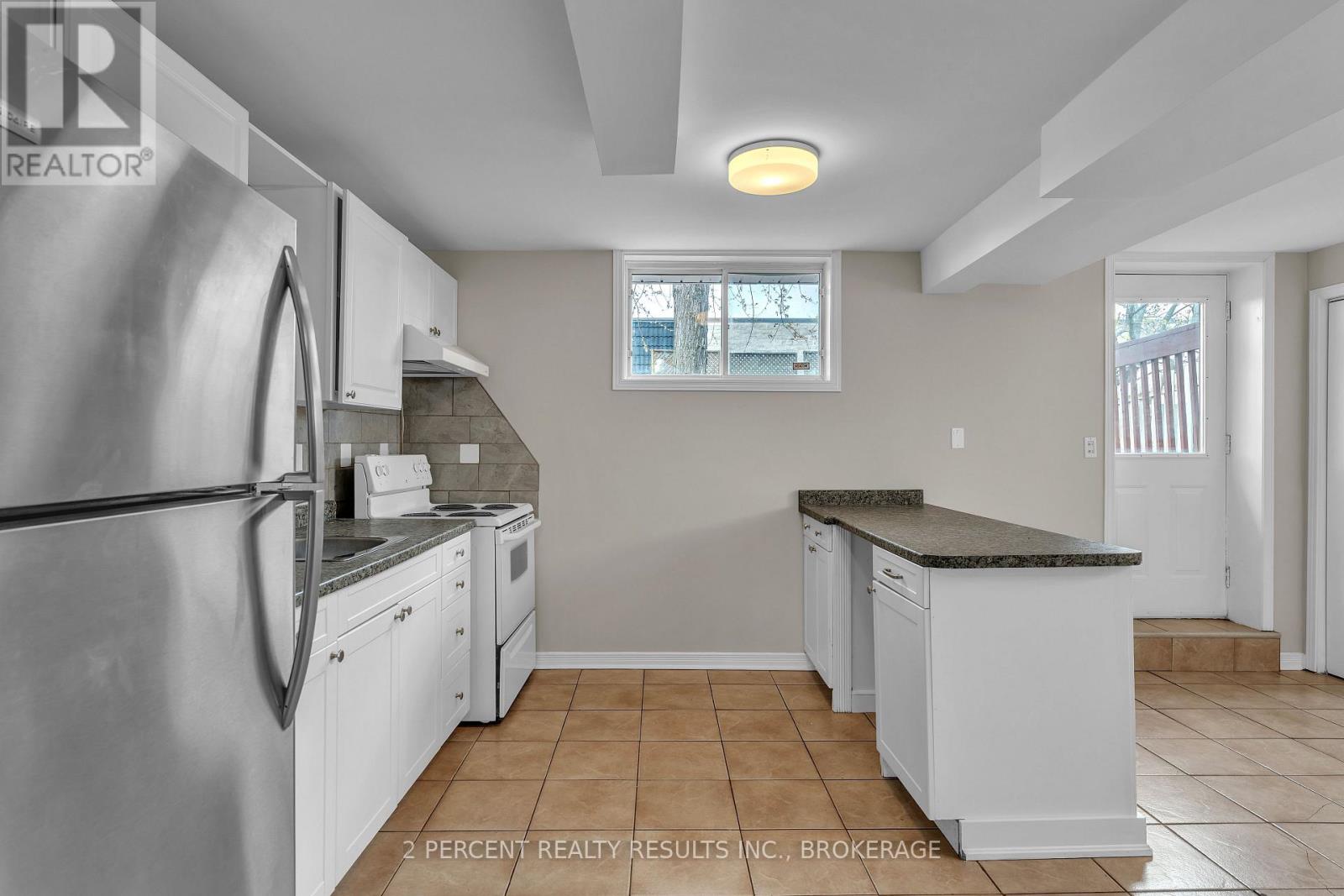 1294 BRACKENWOOD CRESCENT - 25