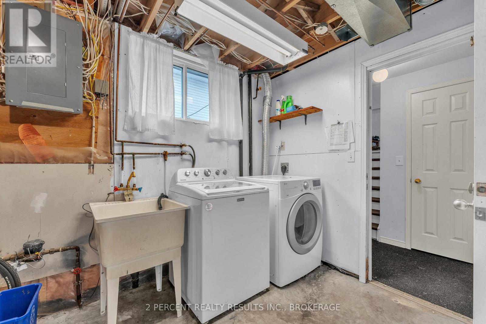 1294 BRACKENWOOD CRESCENT - 31