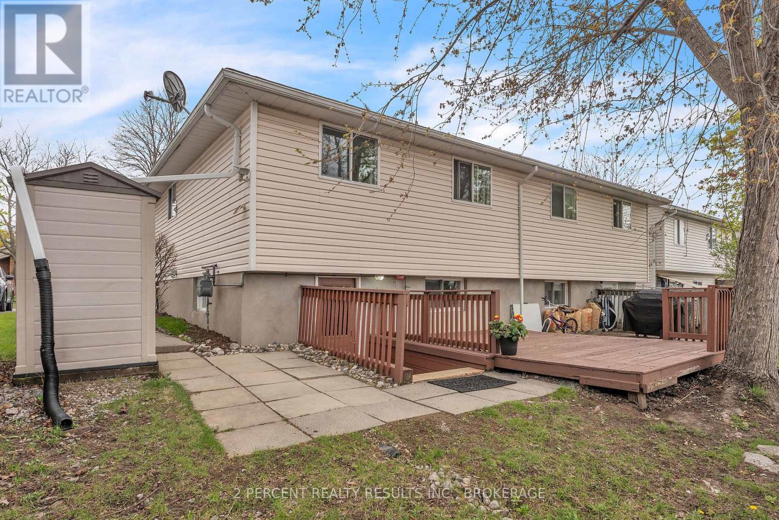 1294 BRACKENWOOD CRESCENT - 35
