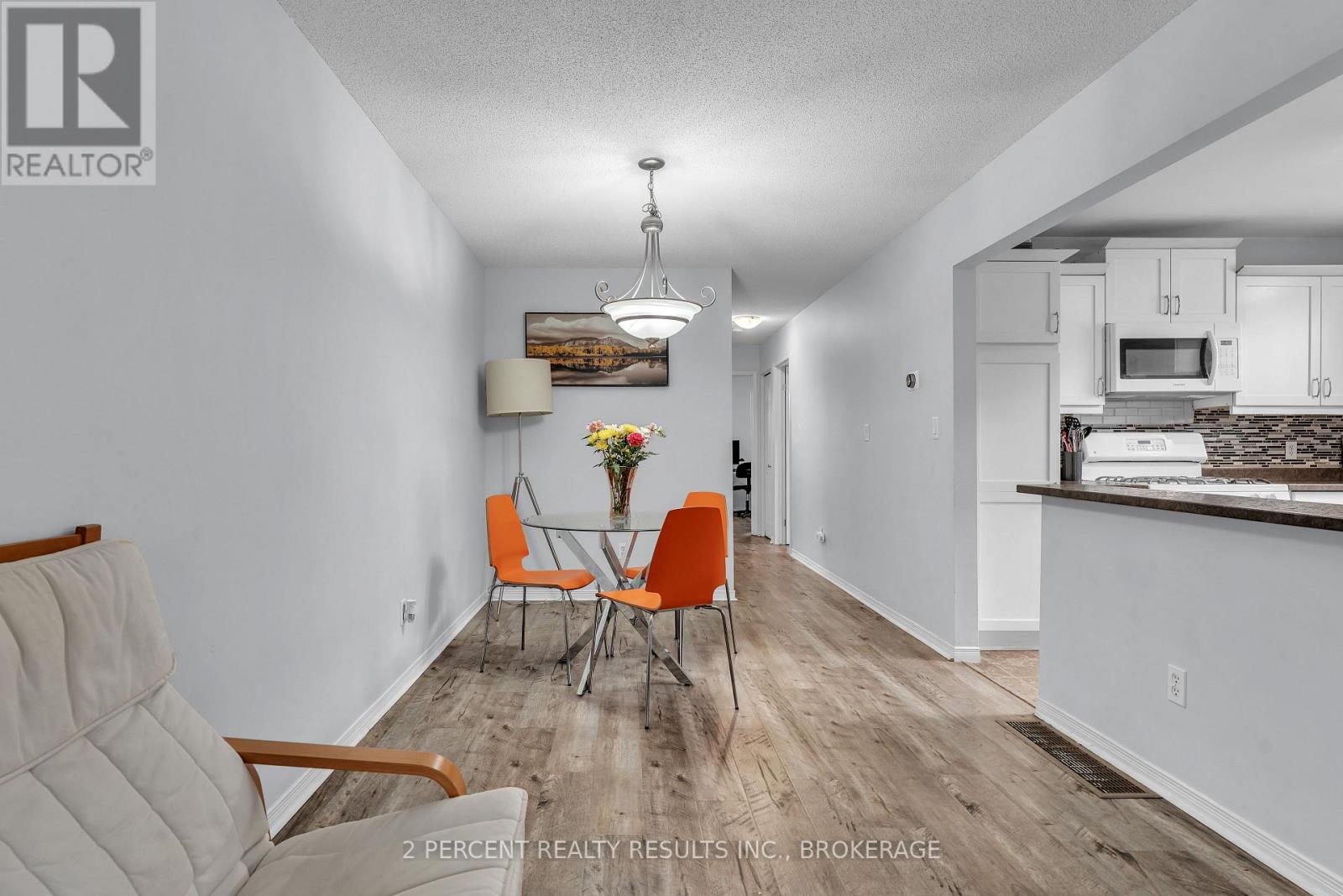 1294 BRACKENWOOD CRESCENT - 7