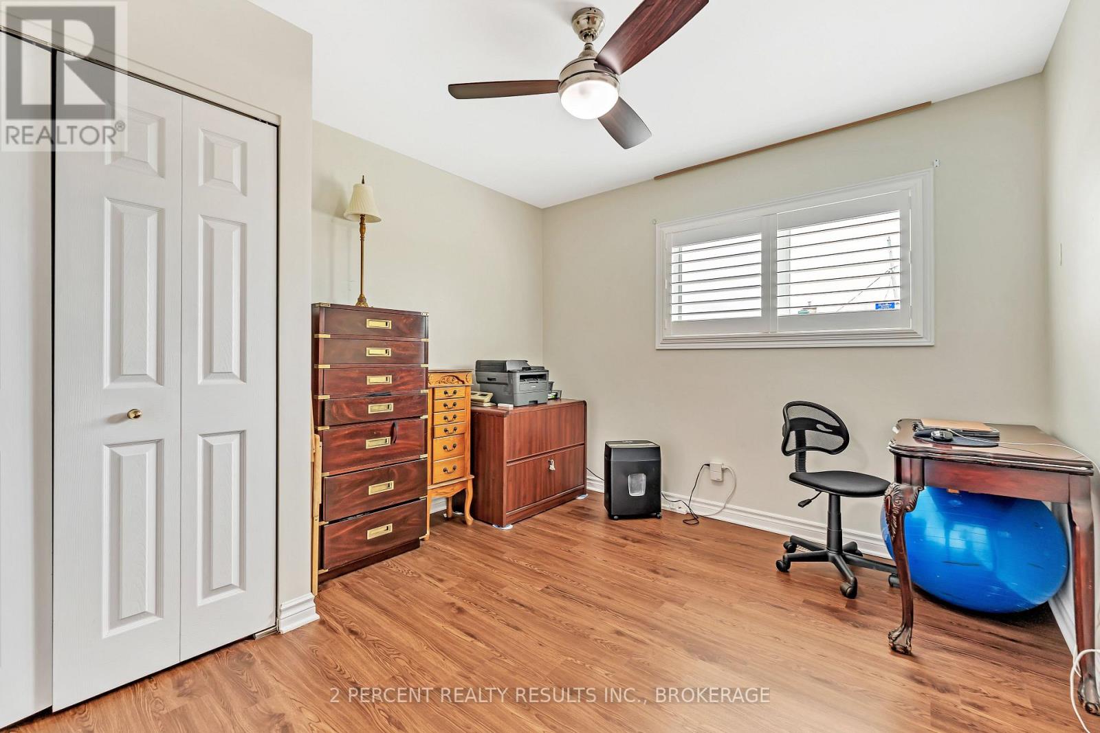 935 BRODIE AVENUE - 25