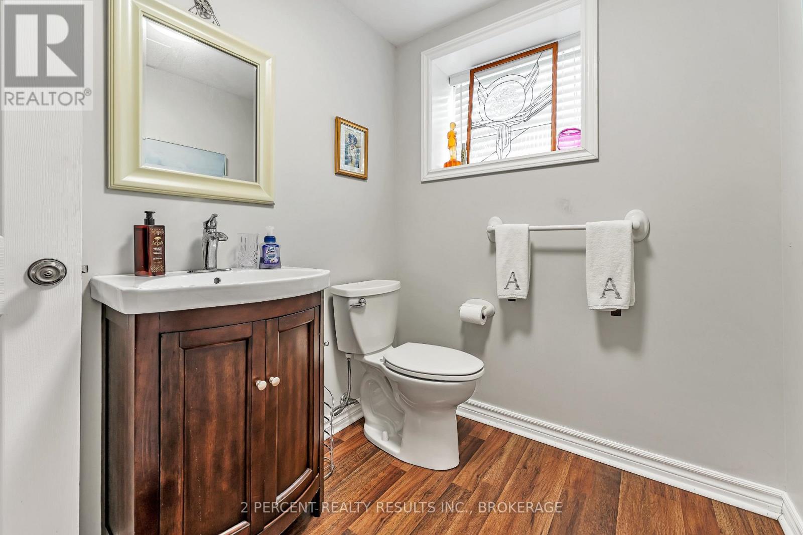 935 BRODIE AVENUE - 34