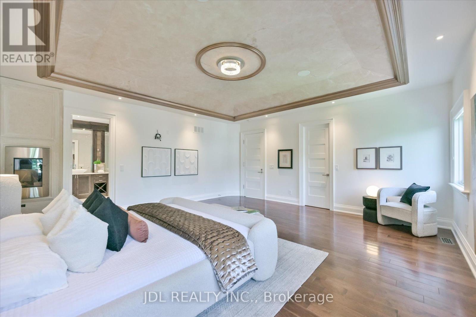 38A DOVERWOOD COURT - 28