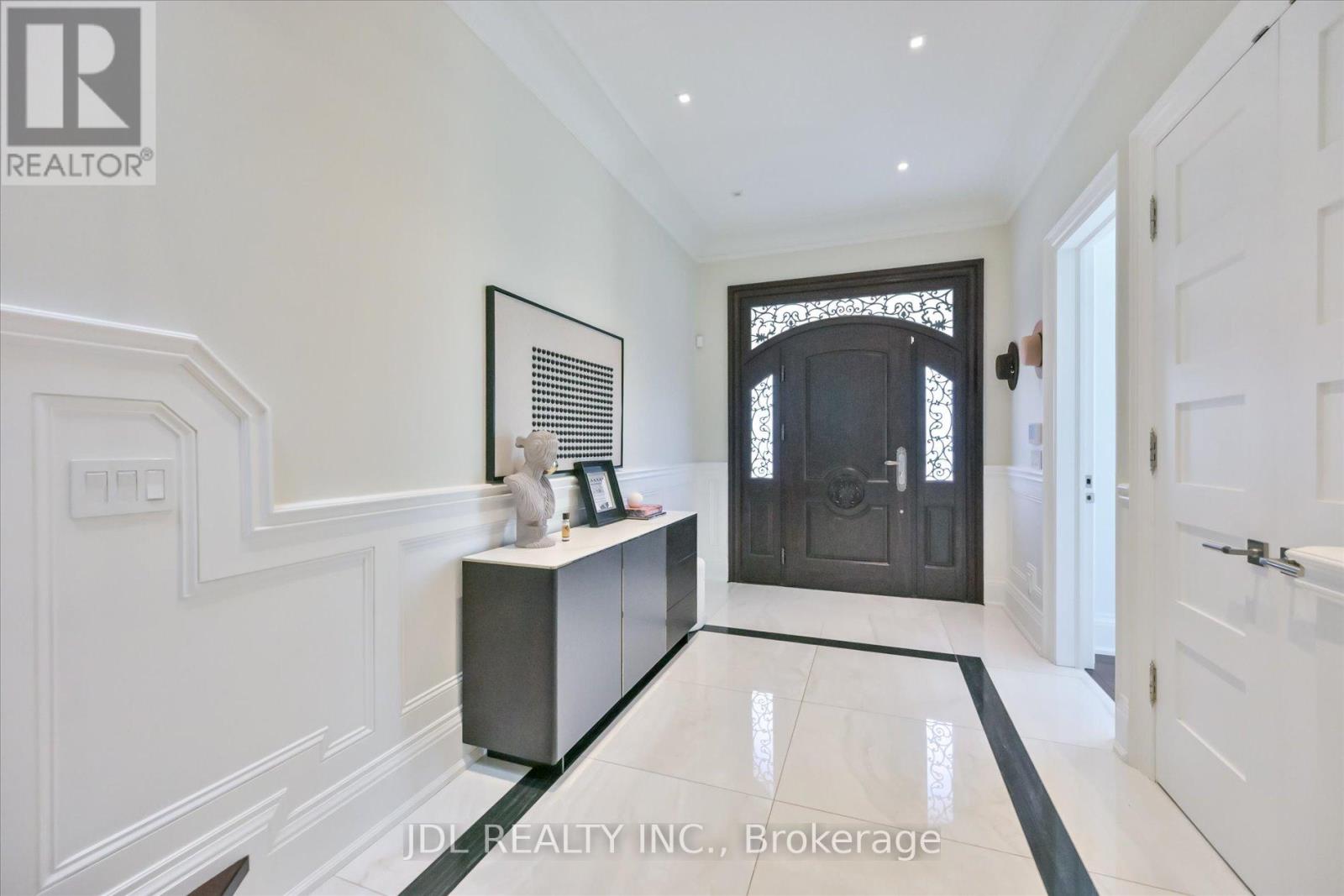 38A DOVERWOOD COURT - 3