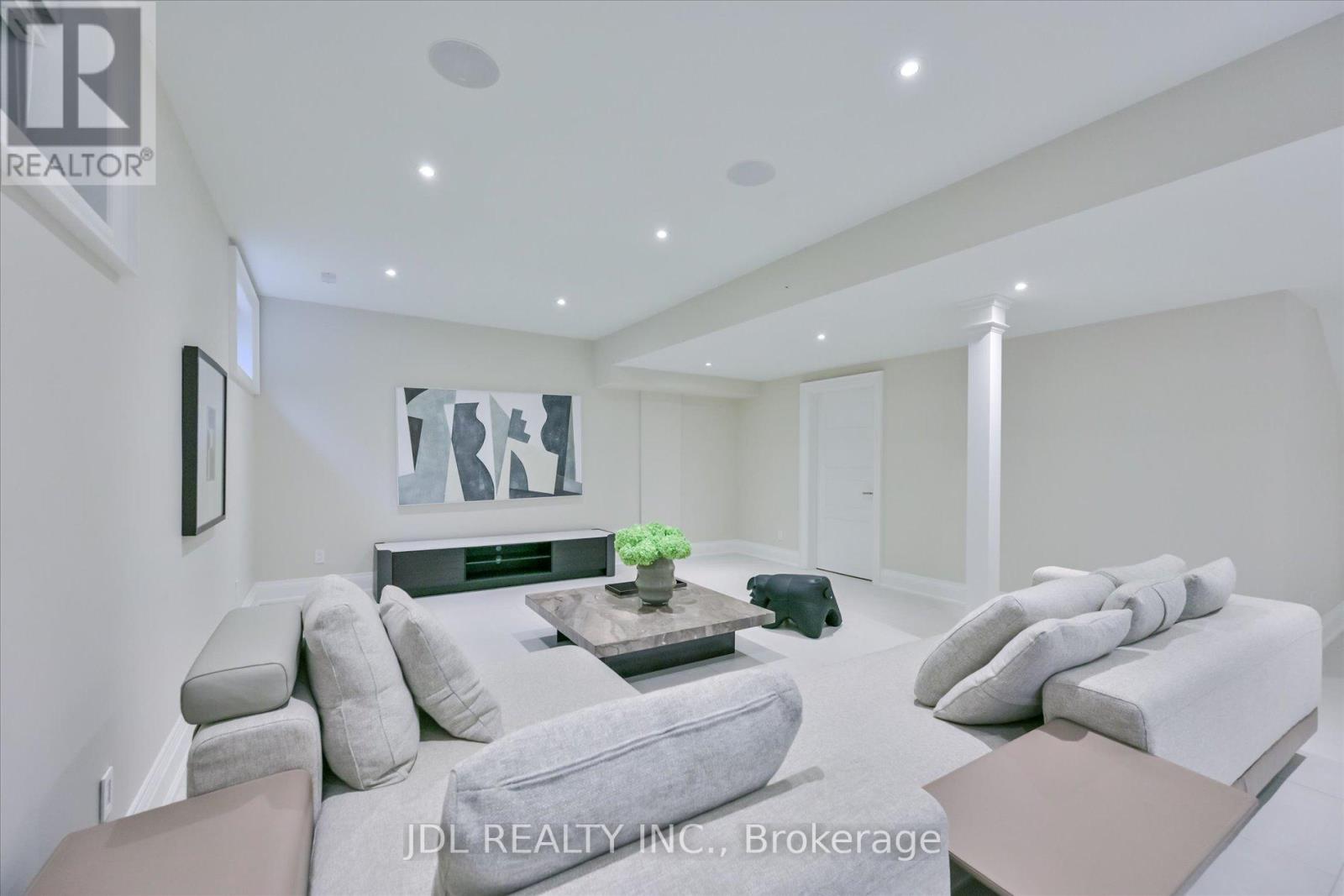 38A DOVERWOOD COURT - 42