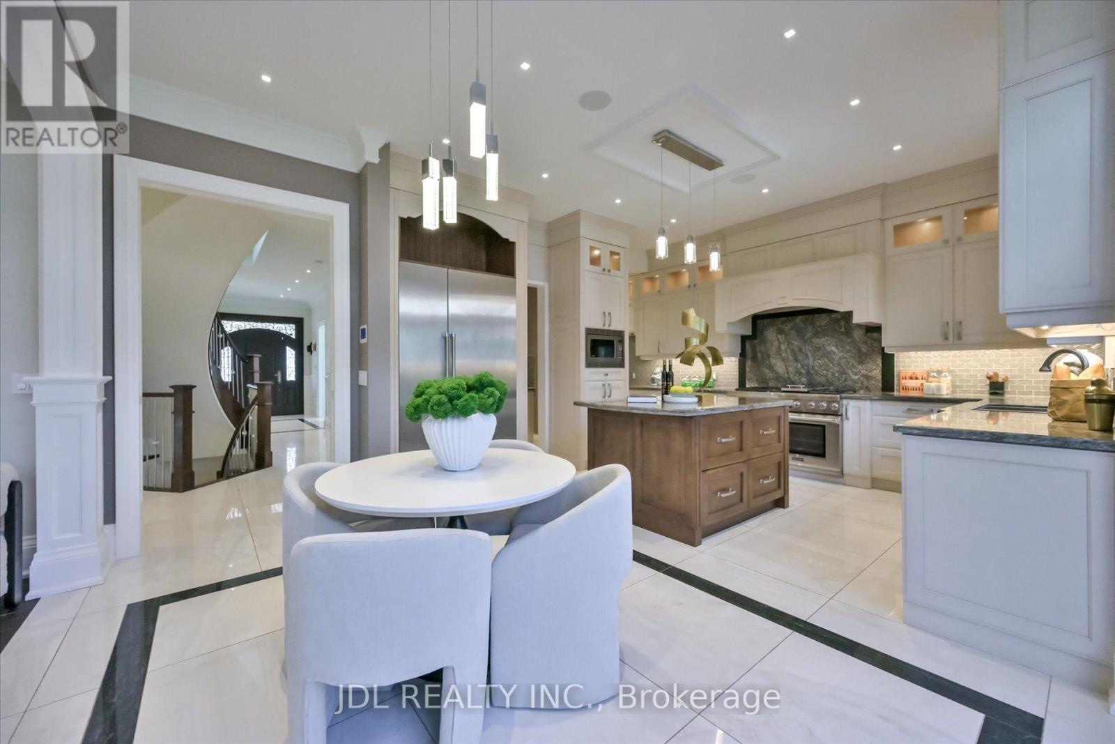 38A DOVERWOOD COURT - 7